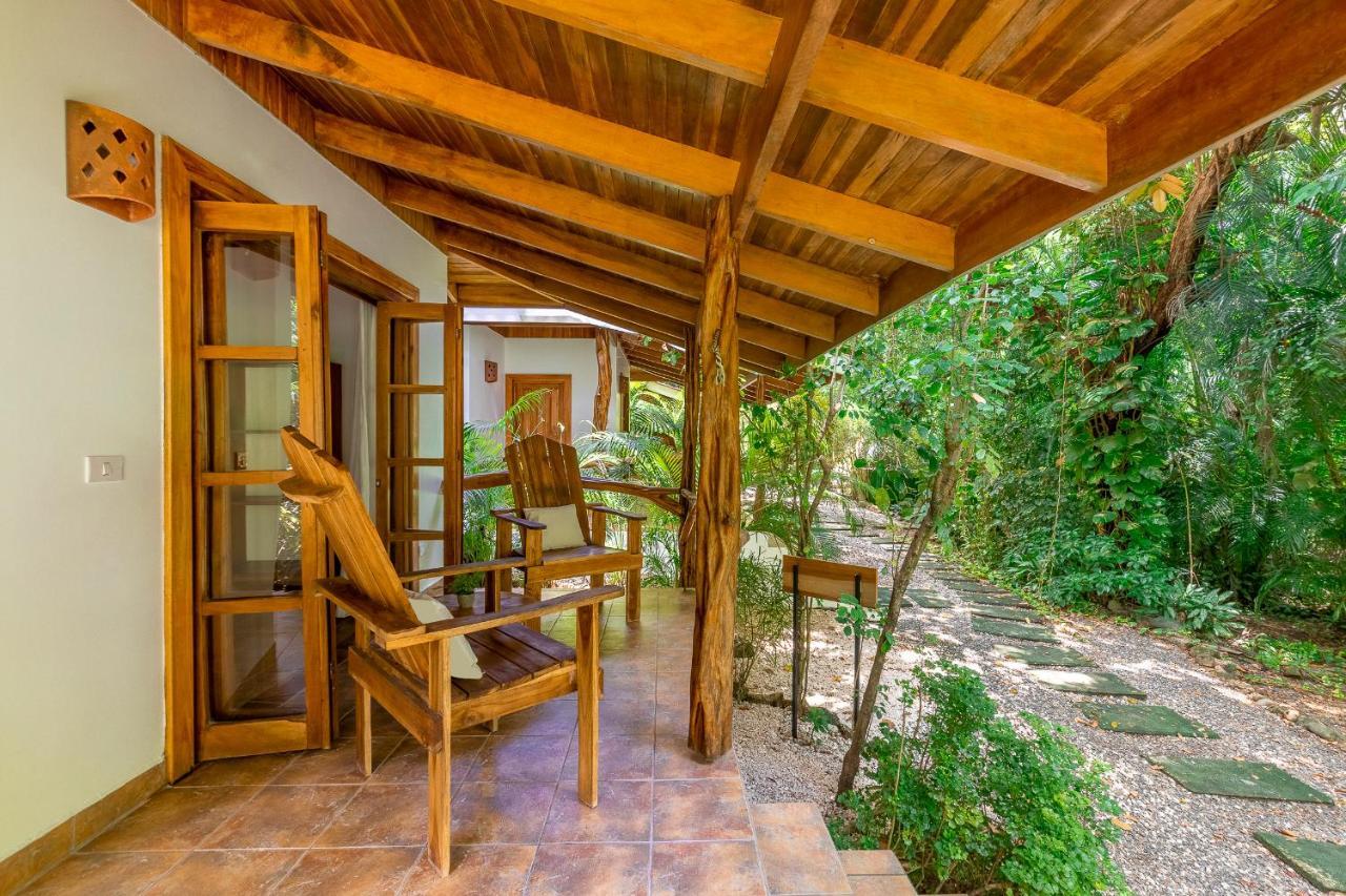 Makanas Beach Bungalows Playa Santa Teresa  Exterior photo