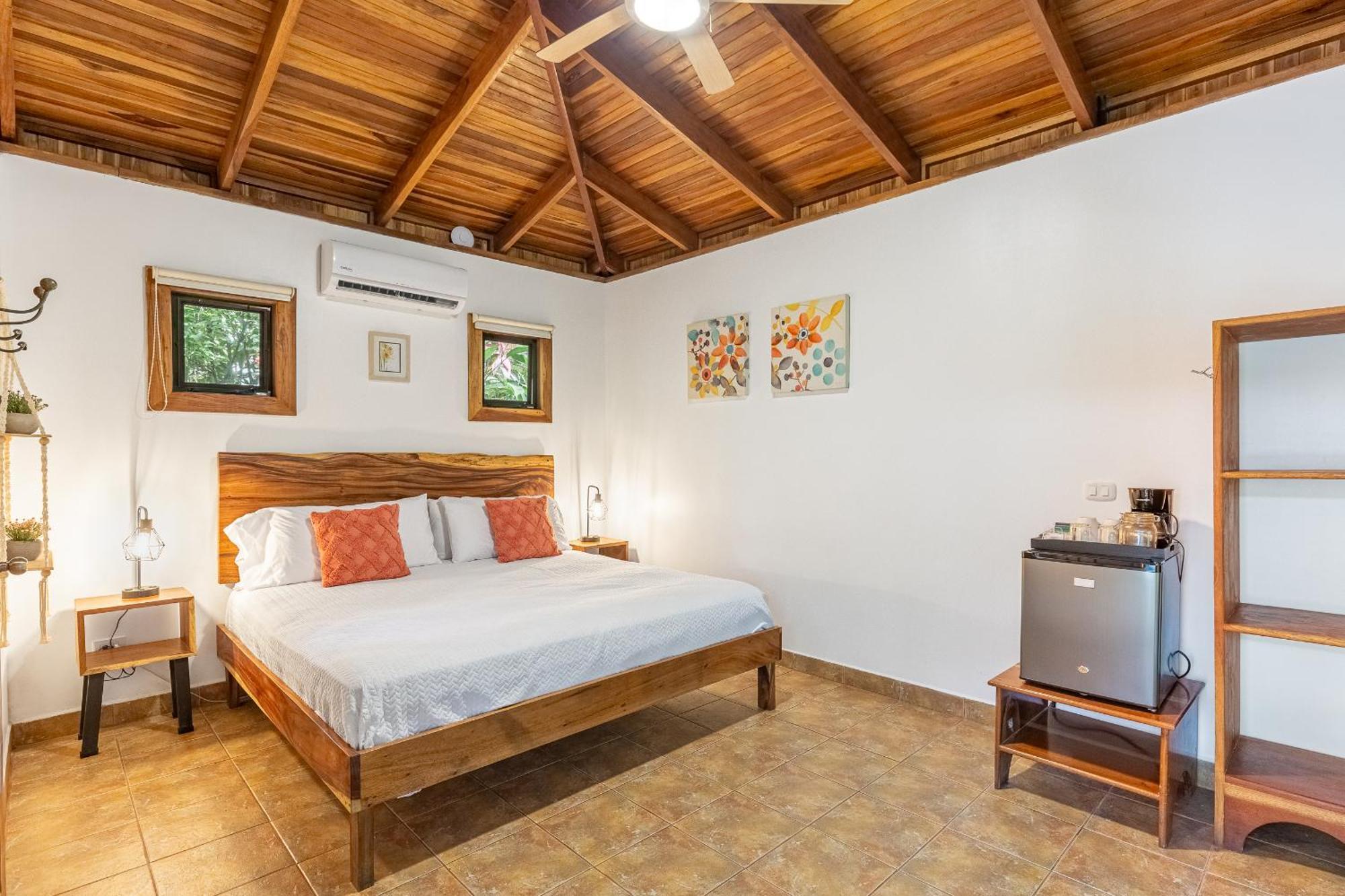 Makanas Beach Bungalows Playa Santa Teresa  Exterior photo